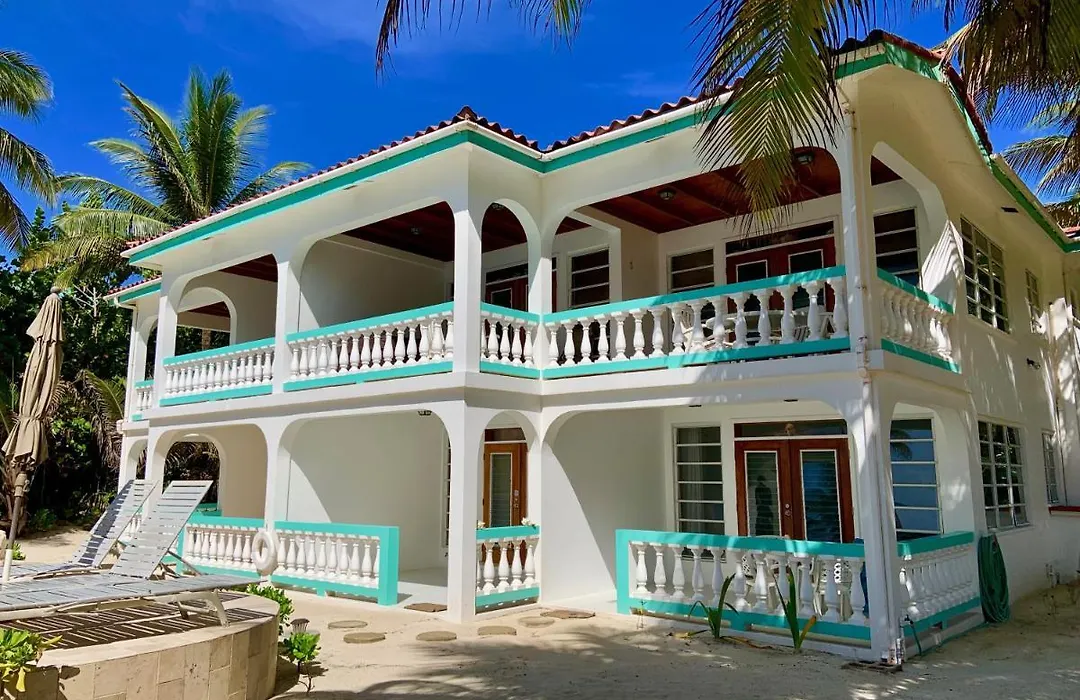 Coral Bay Villas - Lionfish Suite-1
